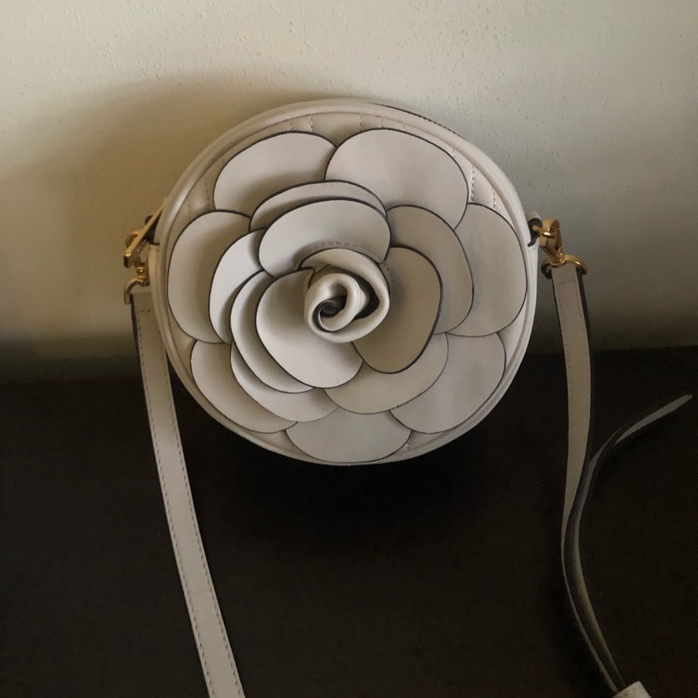 Michael Kors Vivianne Flower Rose Crossbody Purse